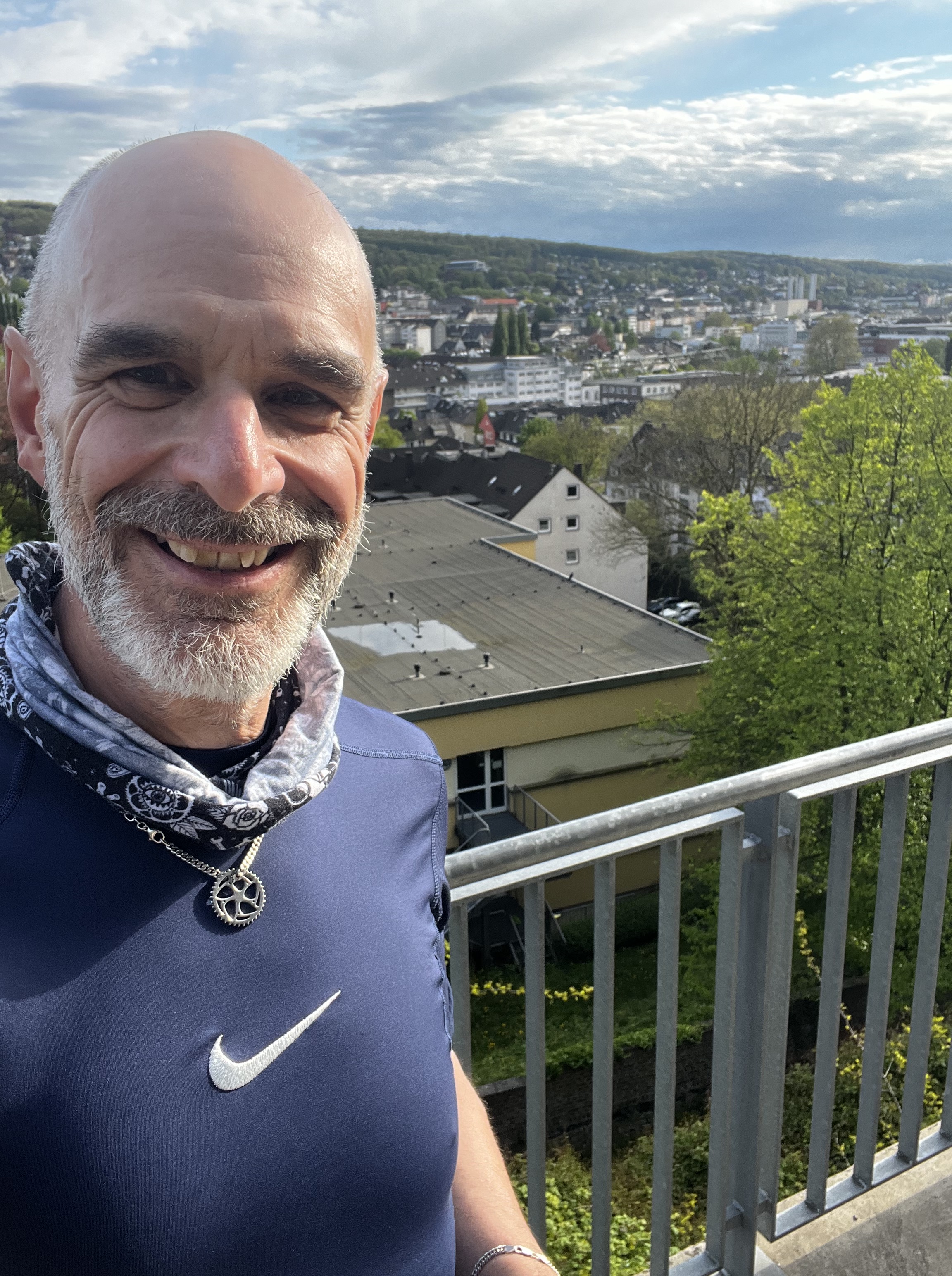 Microsoft Copilot Artikel über fünf Sehenswürdigkeiten entlang der Nordbahntrasse in Wuppertal