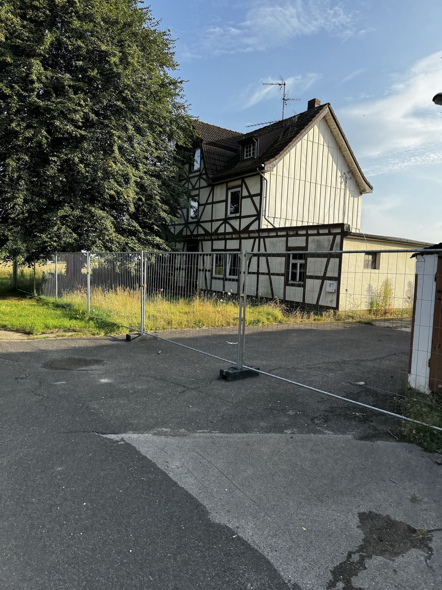 Lost Place in der Sackgasse