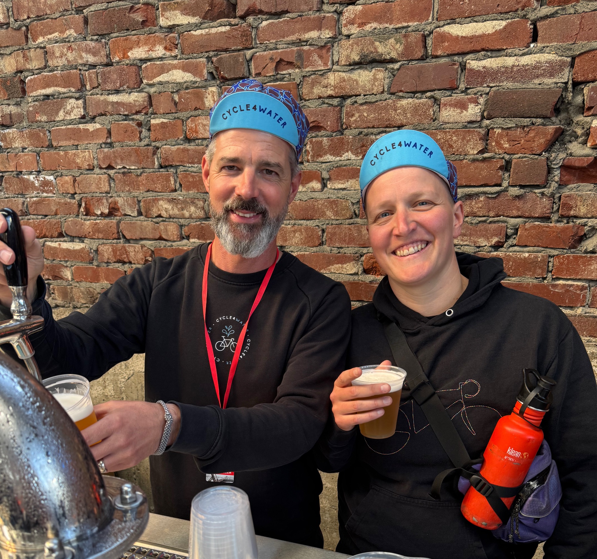 Interview mit Jörg Schubert (Schorsch) von CYCLE4WATER und Andrea aus Wuppertal auf der Cyclingworld 2025