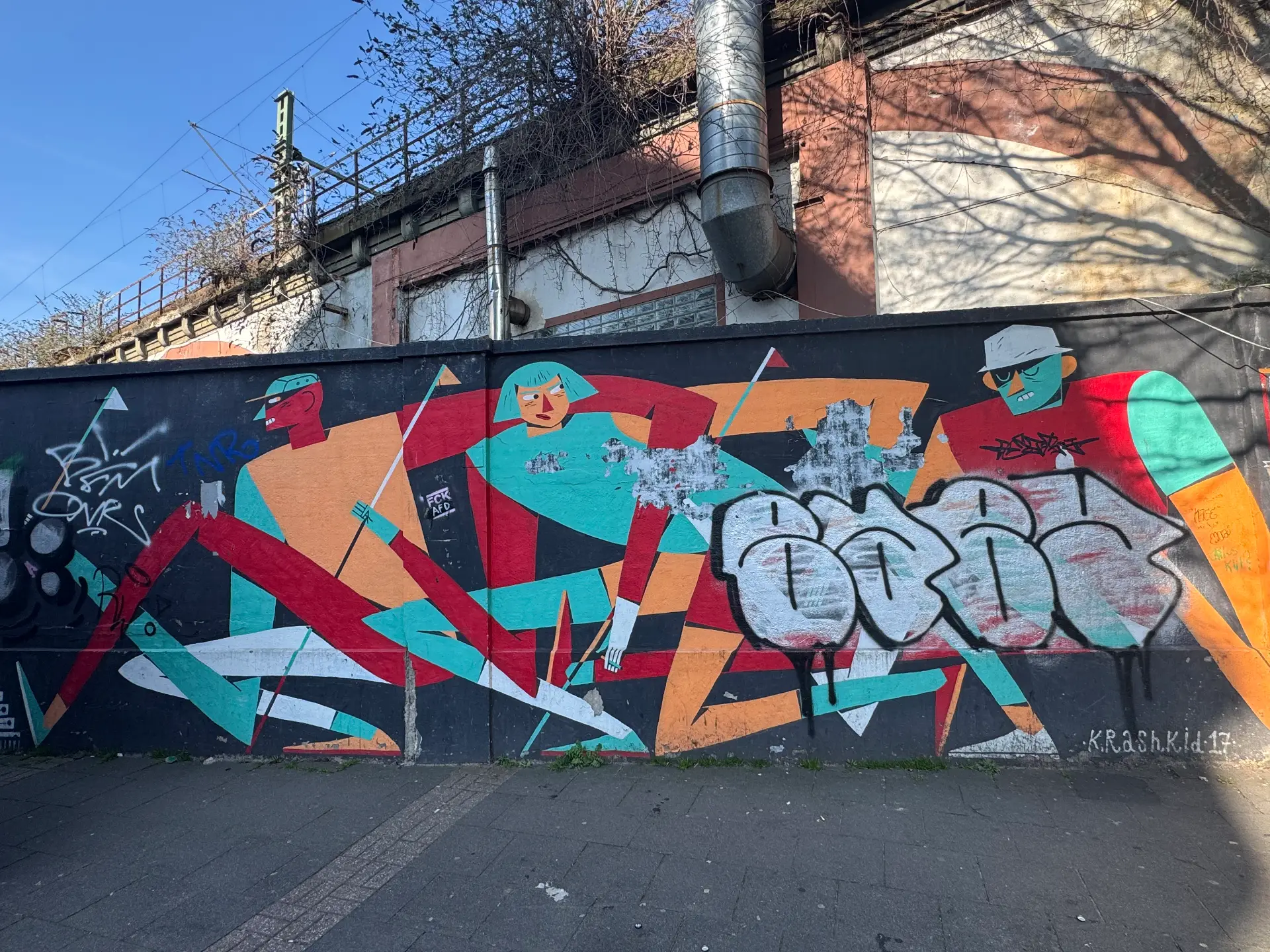 Krashkid Street Art Köln: Geometrische Kunst in Ehrenfeld