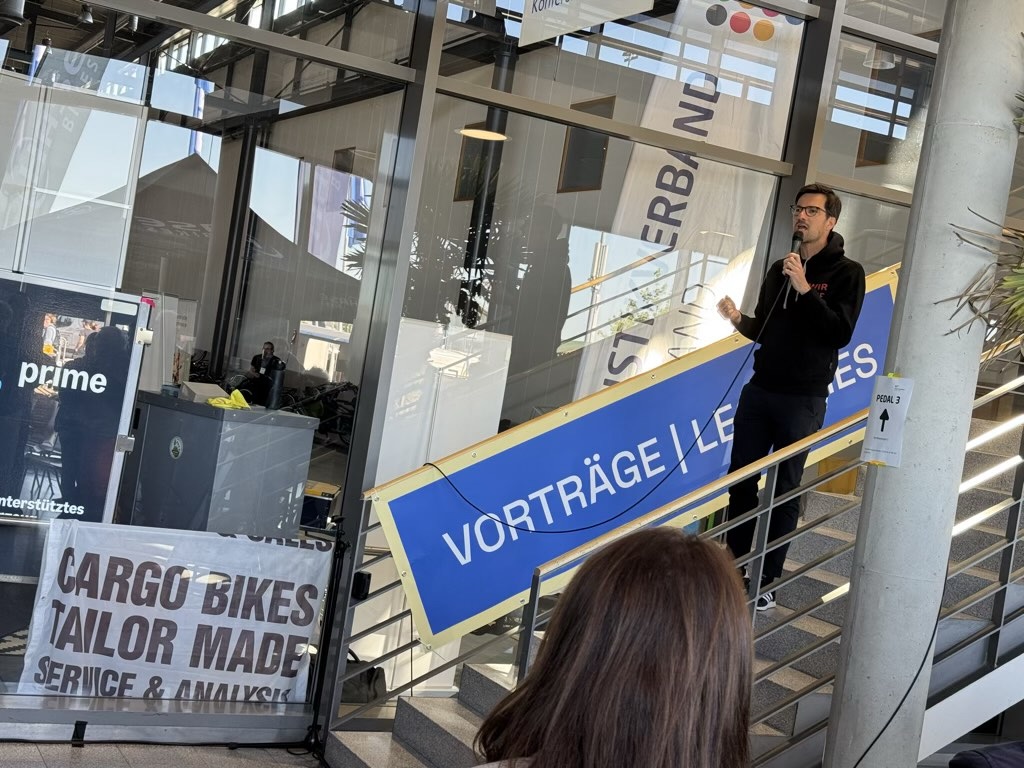 Was gibt’s Neues auf der Spezi? Live-Update von der Spezialradmesse Freiburg 🛠️🔋